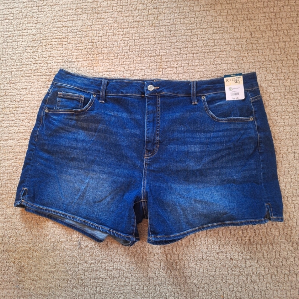 Terra & Sky Women's High Rise TS A-Line Jean Shorts NWT PLUS Size 22W